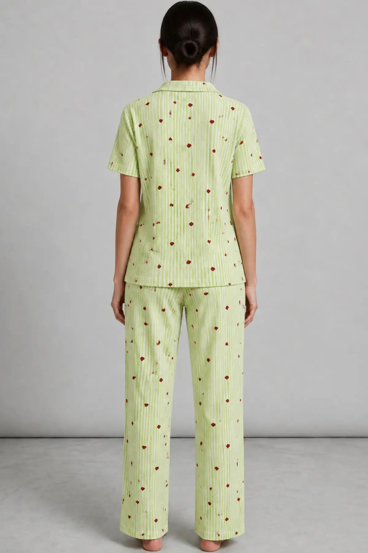 Kadın Kısa Kollu Rahat Yeşil Pijama Takımı 4732