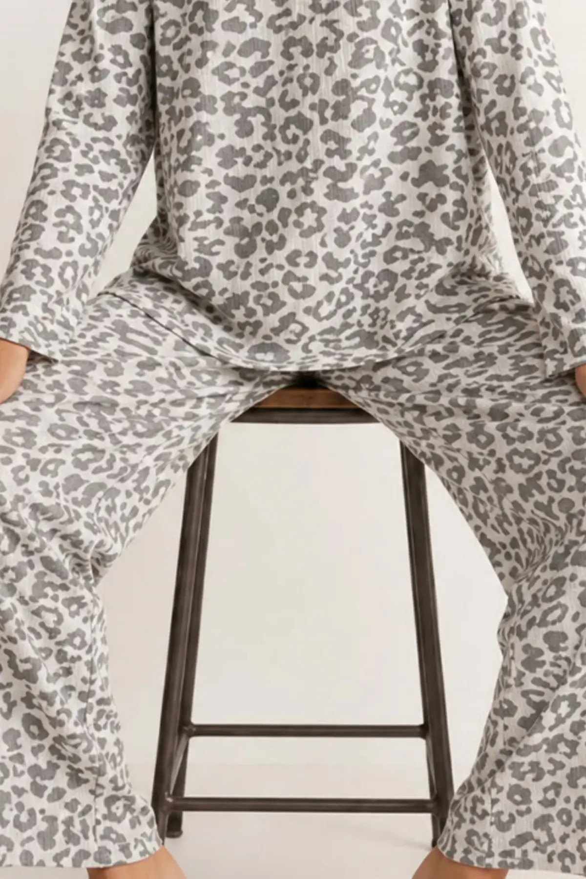 Kadın Comfort Esnek Gri Pijama Takımı 4763