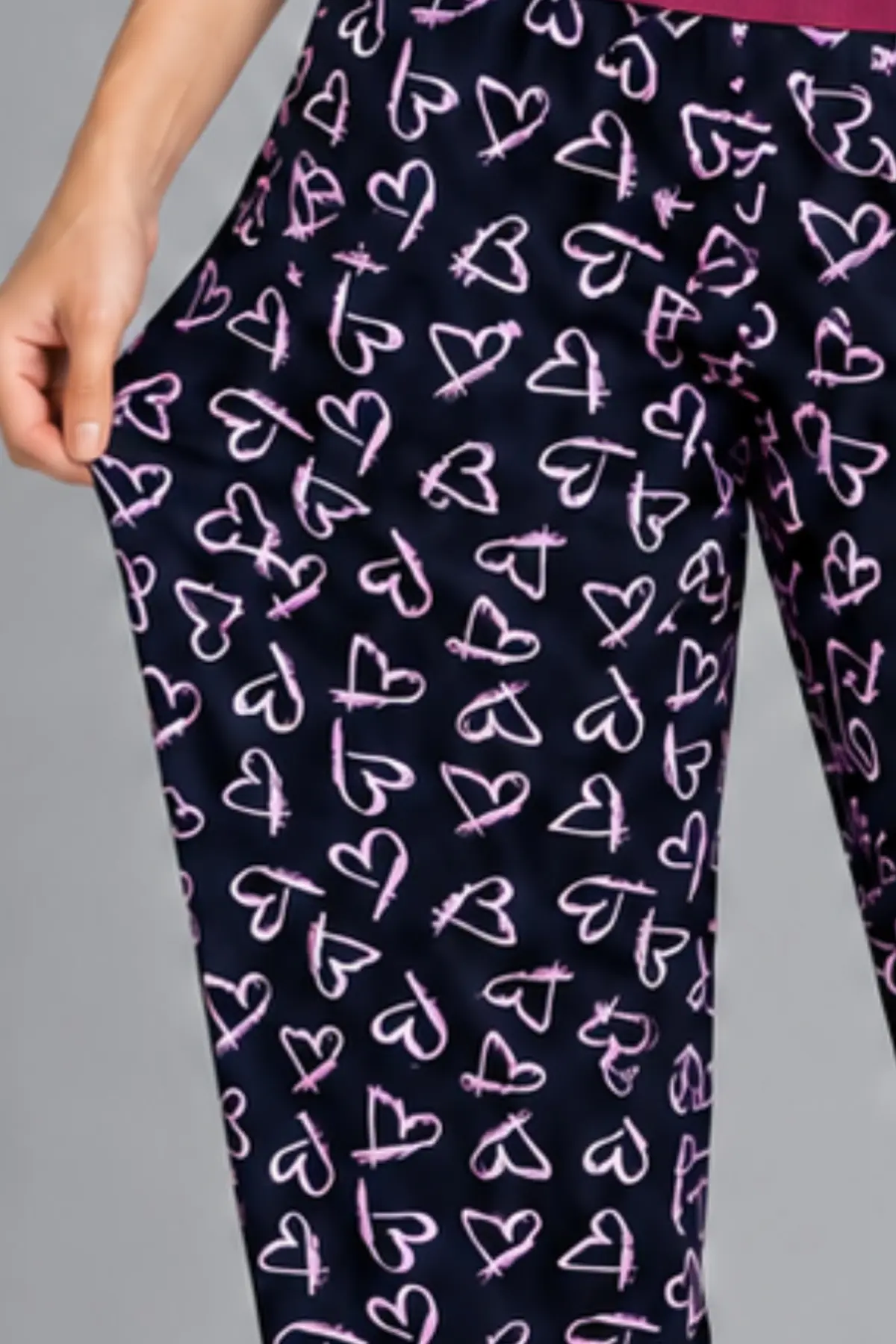 Kadın Çizgili Bluz Desenli Askılı Bordo Pijama Takımı