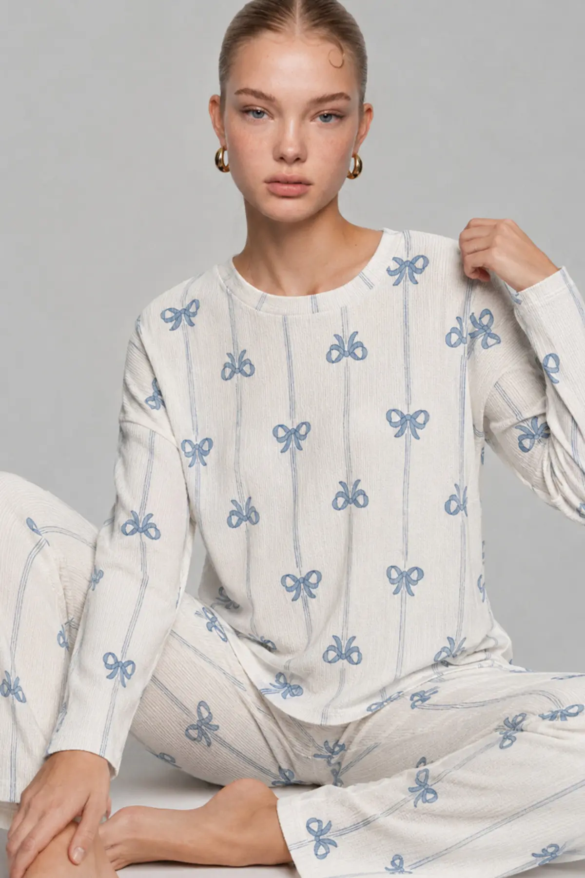Kadın Desenli Nefes Alan Ekru Pijama Takımı 4690