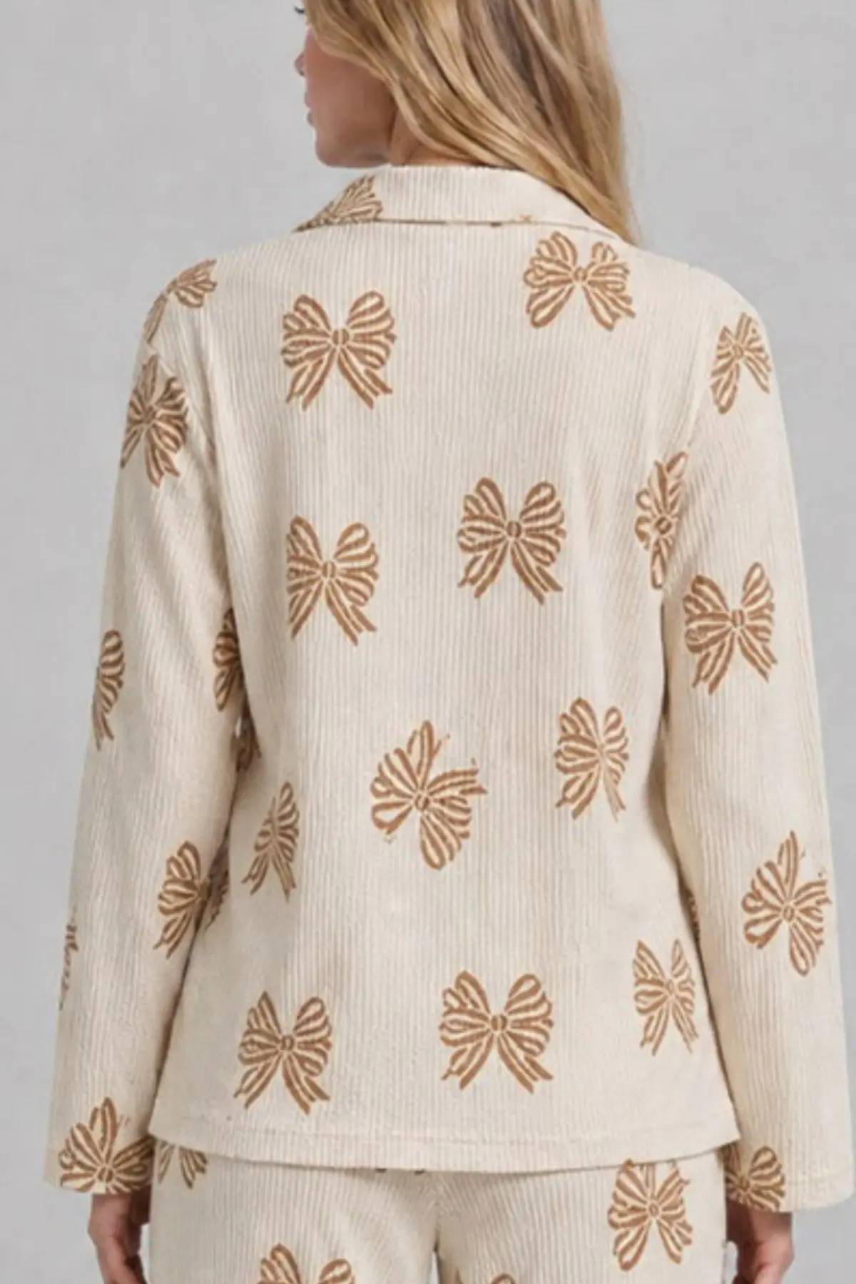 Kadın Desenli Uzun Kollu Krem Pijama Takımı 4762
