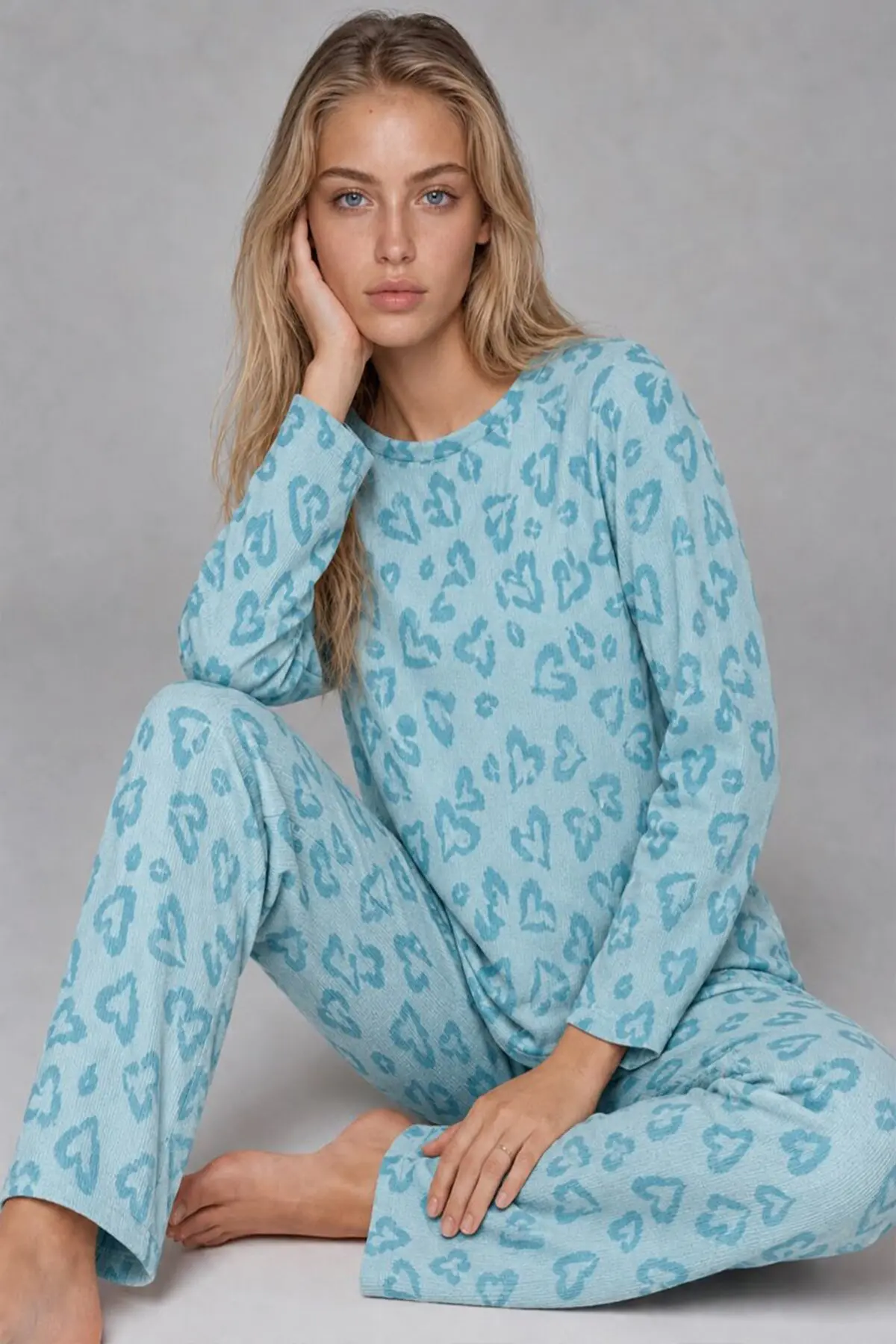 Kadın Desenli Uzun Kollu Mint Yeşili Pijama Takımı 4760