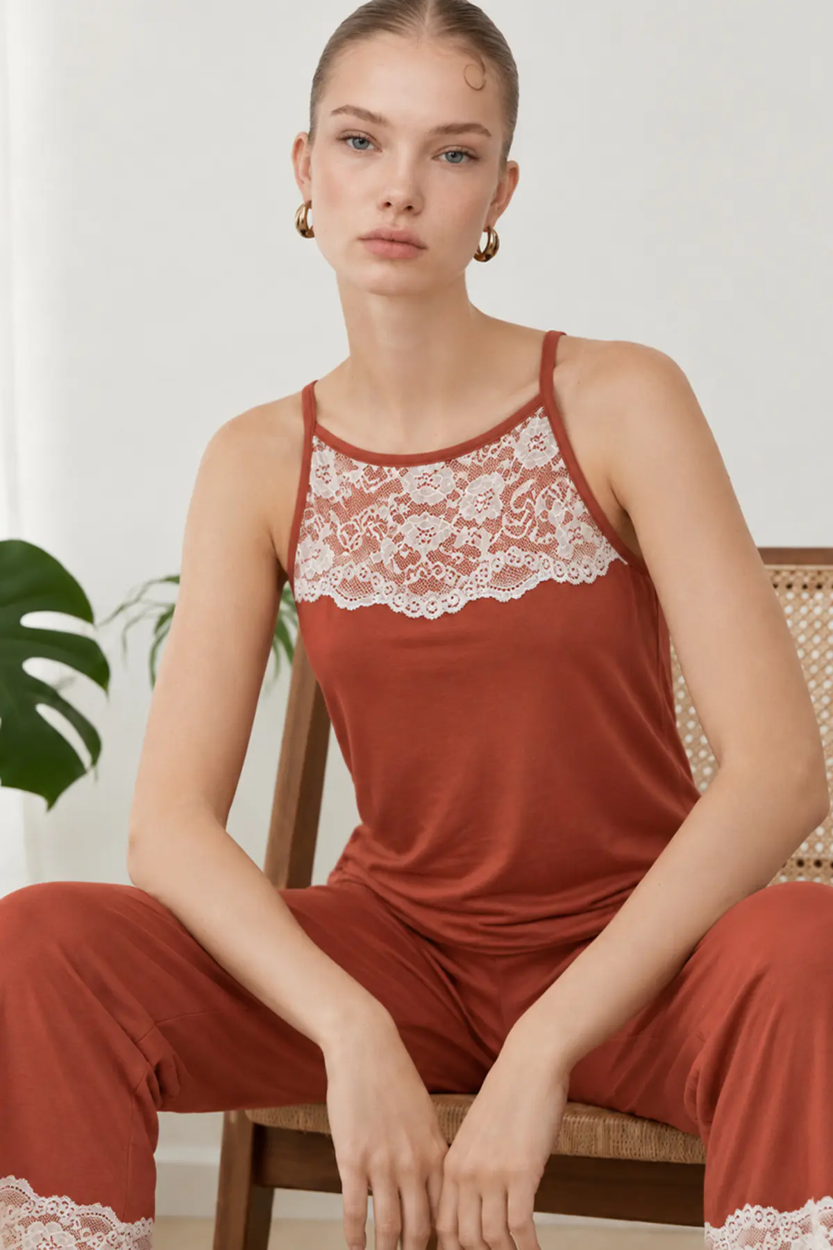 Kadın Dantelli Relaxed Kırmızı Pijama Takımı 4743