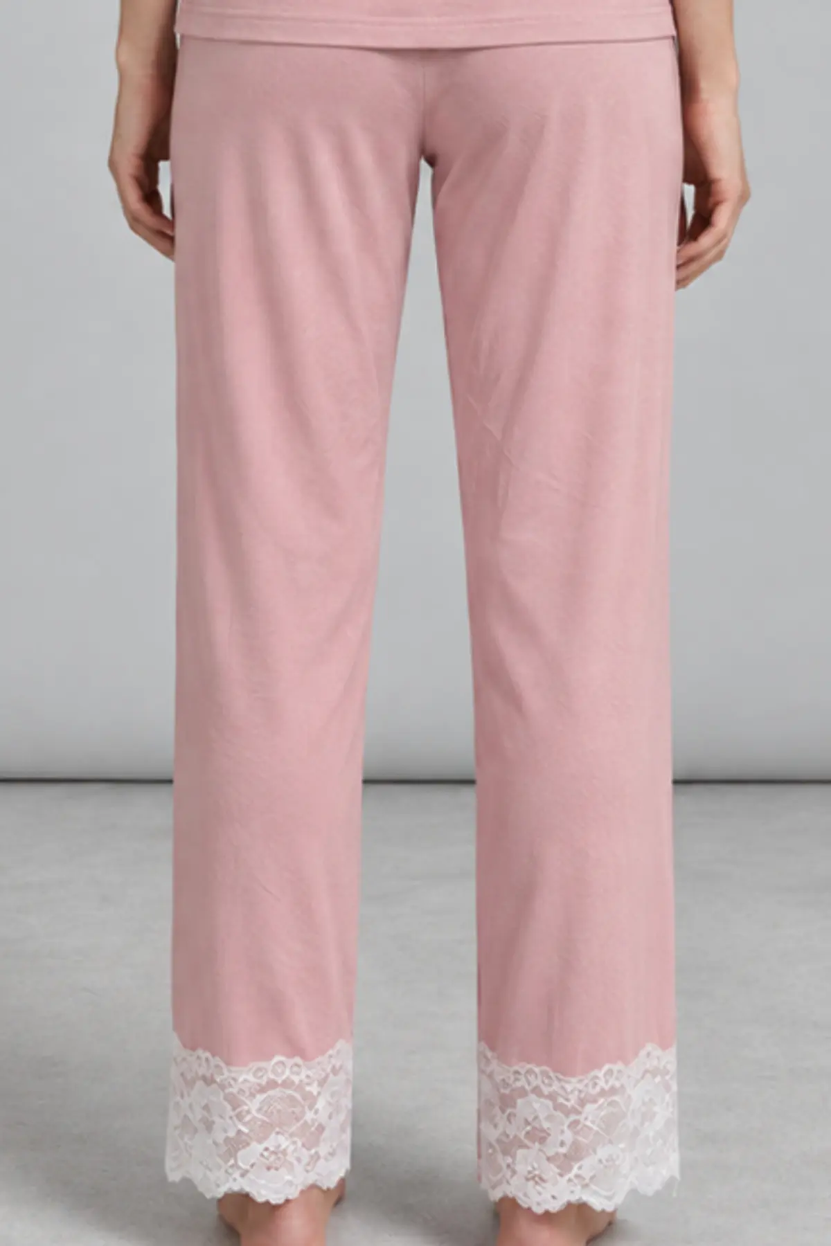 Kadın Dantelli Relaxed Pembe Pijama Takımı 4742