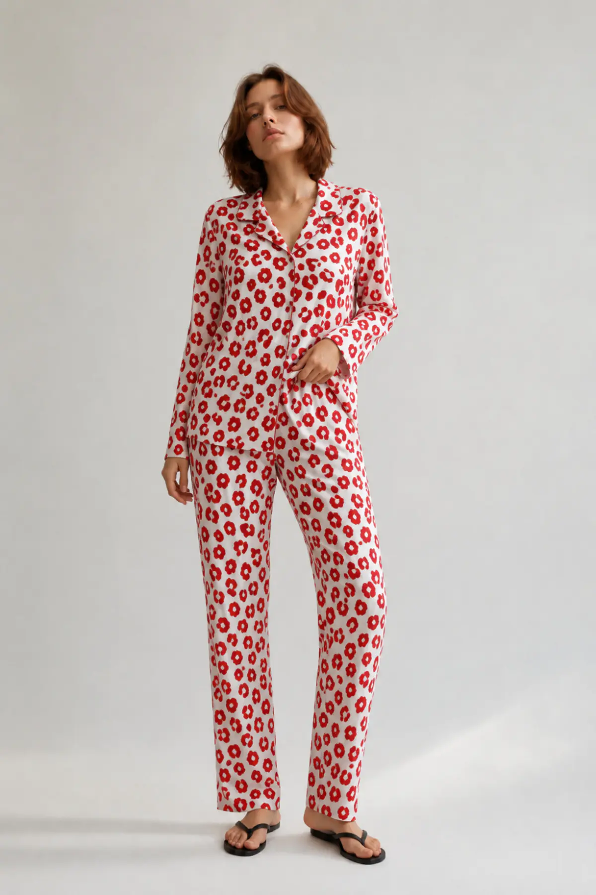 Kadın Gömlek Yaka Düğmeli Gece Giyimi Kırmızı Pijama Takımı
