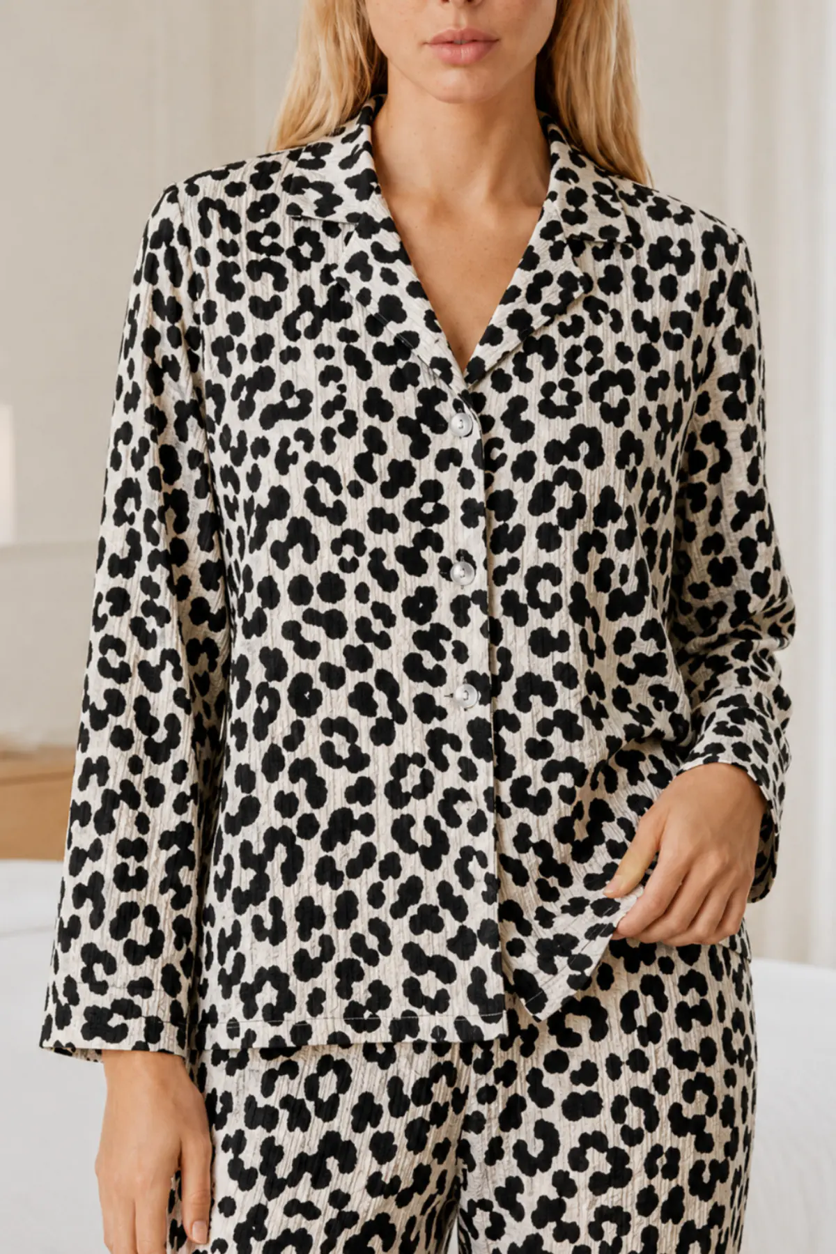 Kadın Desenli Relaxed Leopar Pijama Takımı 4665