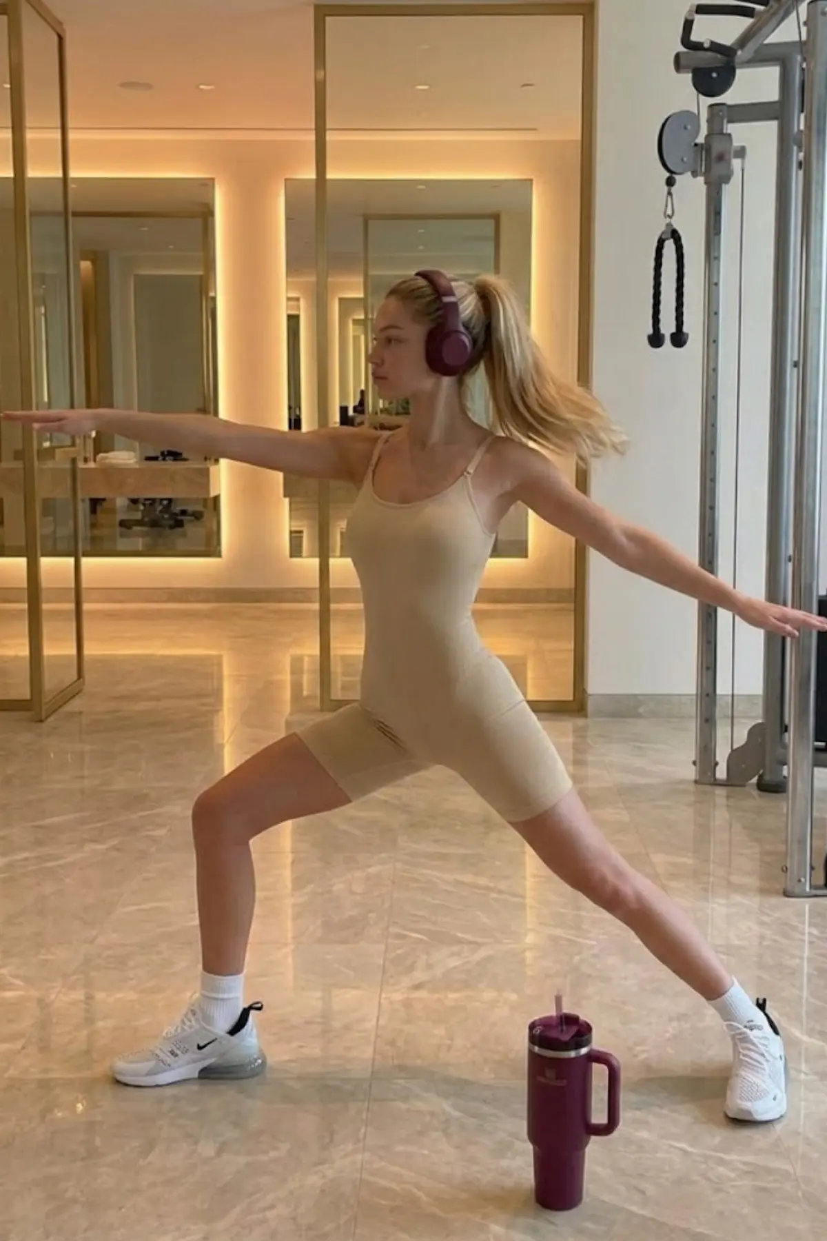 Kadın Havuz Yaka Esnek Ten Dikişsiz Body