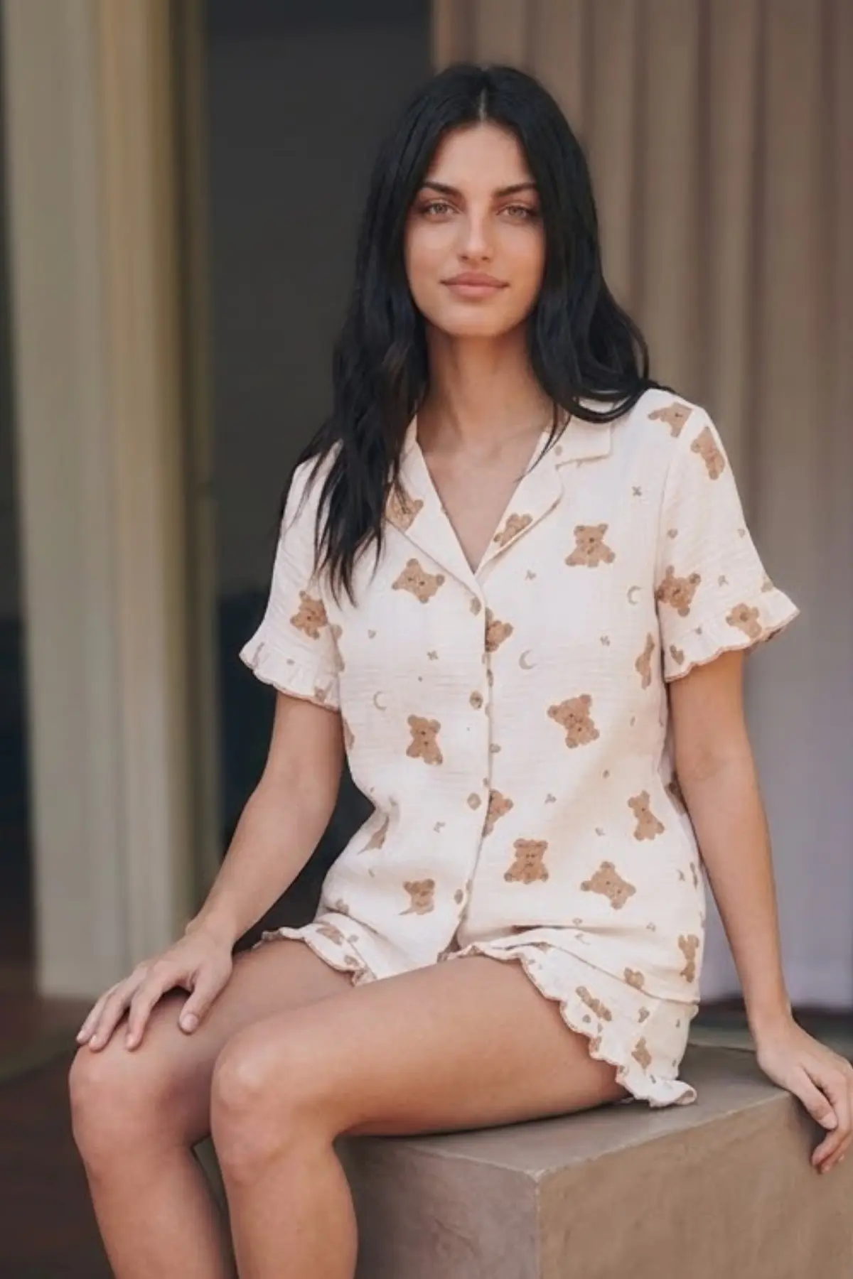 Kadın Esnek Şortlu Bol Kar Beyaz Pijama Takımı