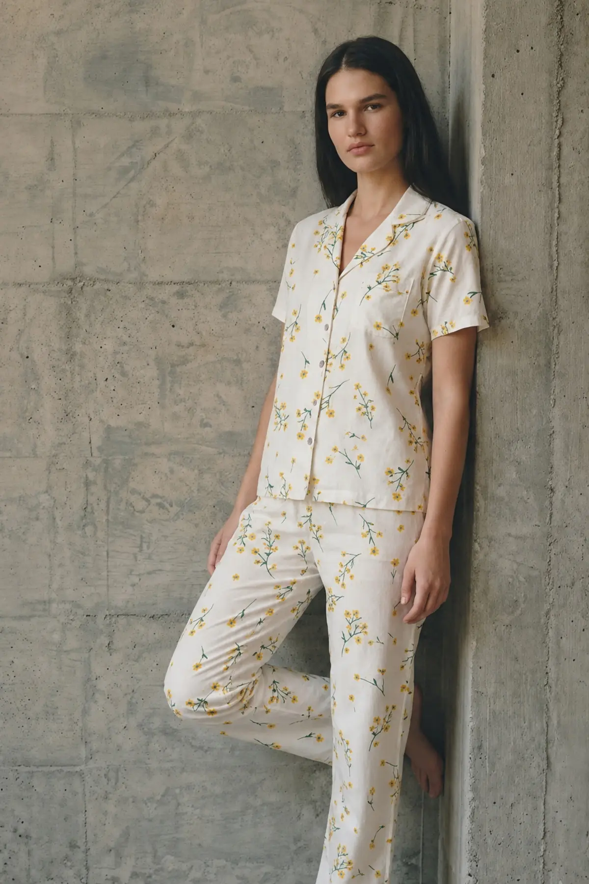 V Yaka Düğmeli Casual Çok Renkli Pijama Takımı