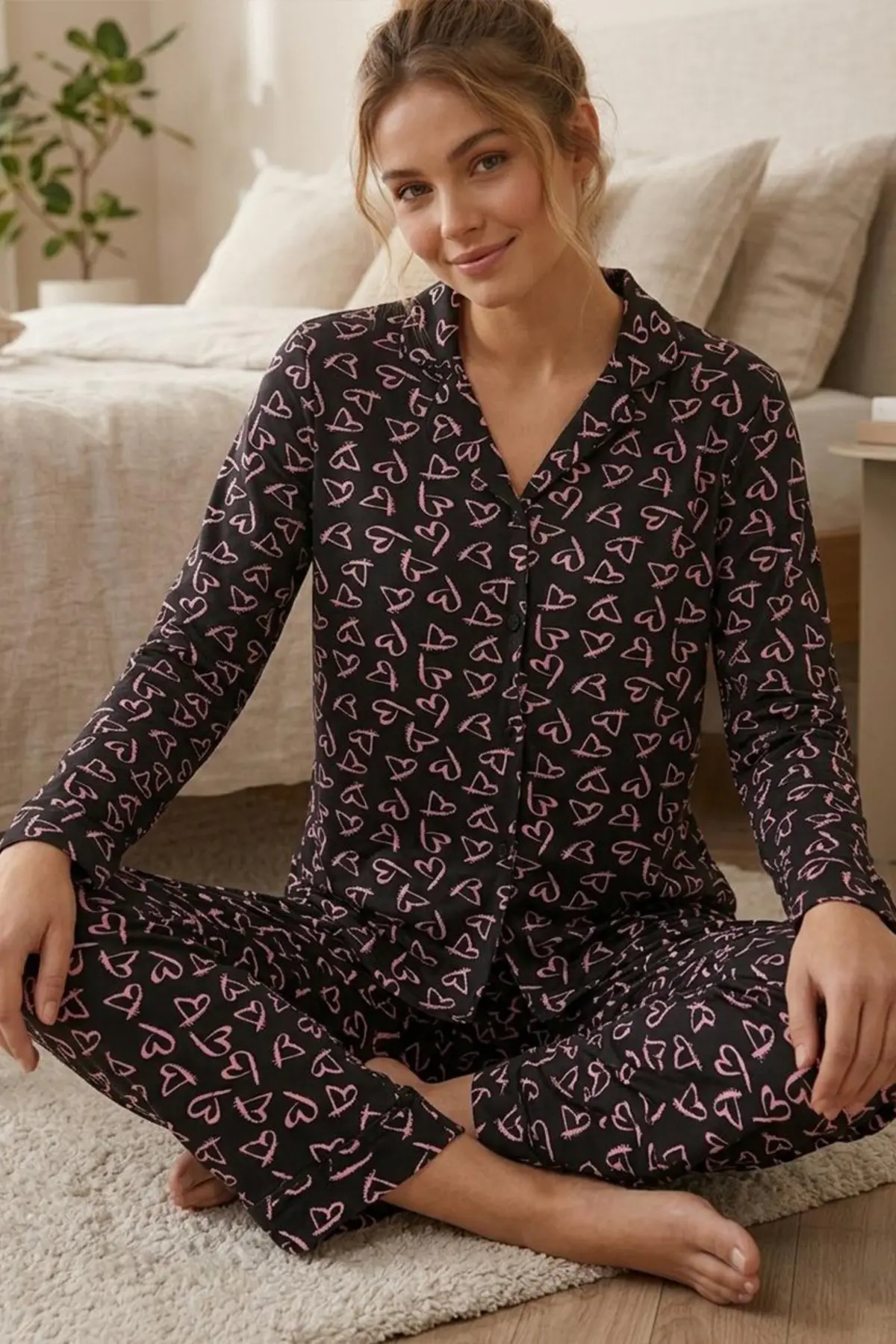 Pembe Kalp Desenli Uzun Kollu Pijama Takımı 4602 -Siyah